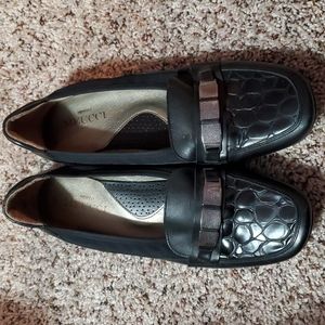 Sesto Meucci black dress shoes size 9